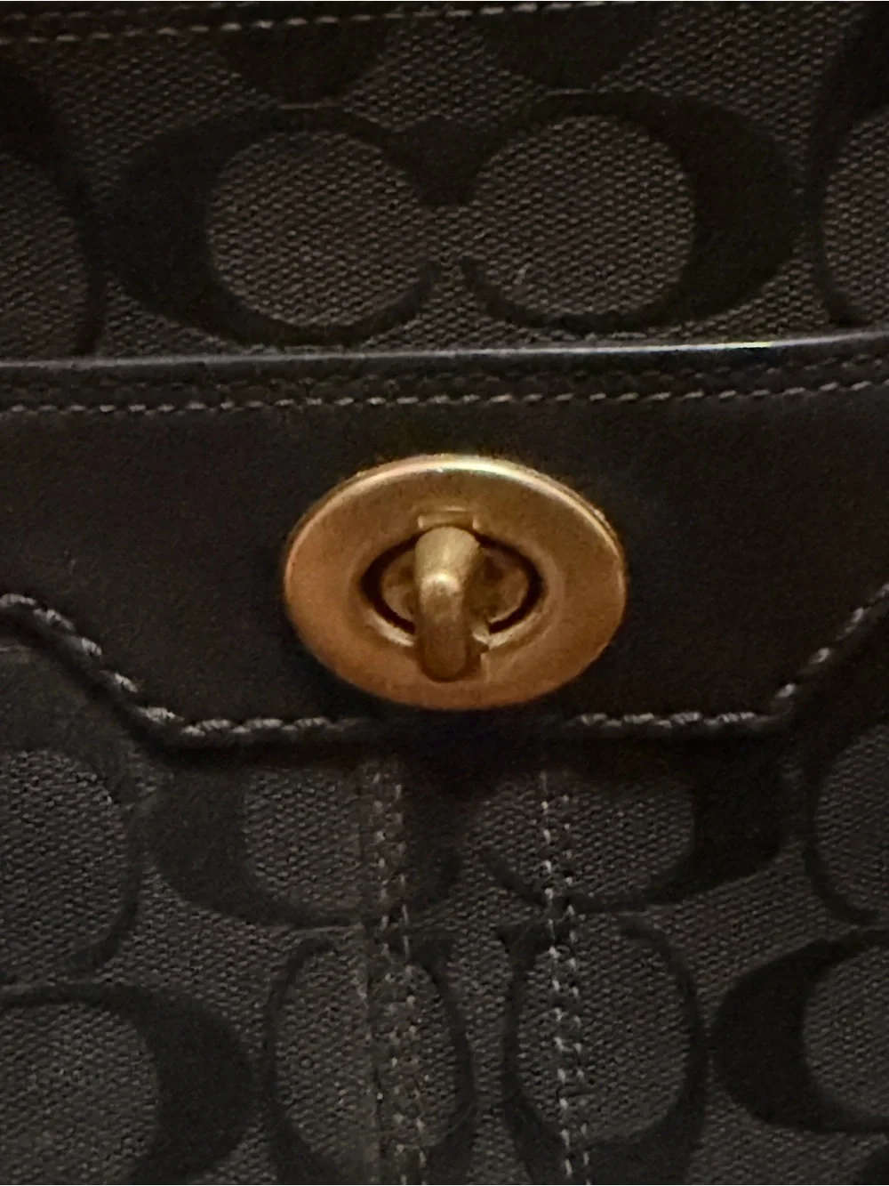 Black Hamptons carryall handbag